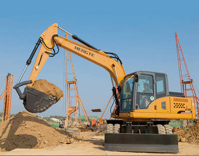 恒特明星产品-HT145W轮式挖掘机 建筑工程机械的多面手